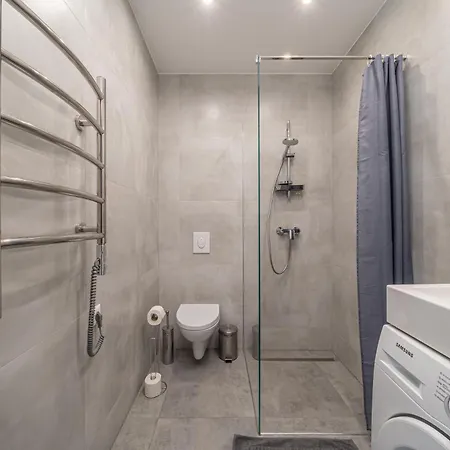 公寓 Dzintaru Beachside 1br With Courtyard View, Walk To Nature & Sea Jūrkalne